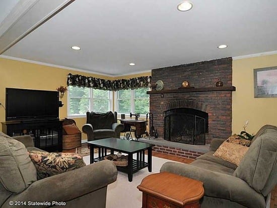 fireplace on right in pix