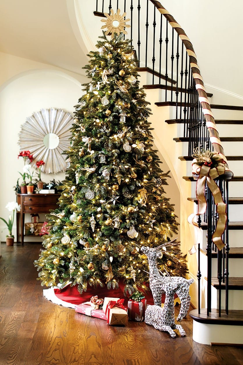 Wrap your staircase banister in ribbon