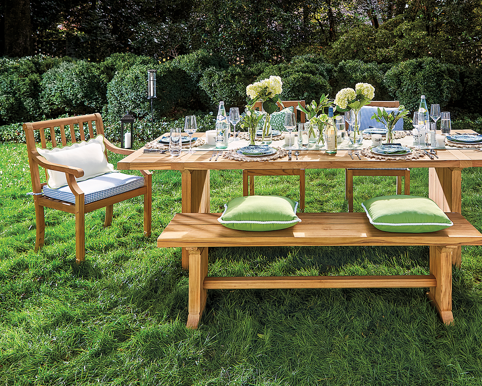 Outdoor dining table with mixed seating options