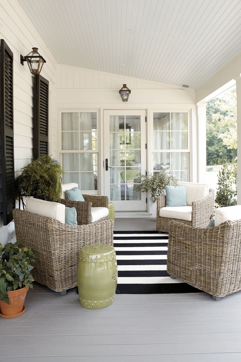 Outdoor Furniture – 15 Ways to Arrange Your Porch