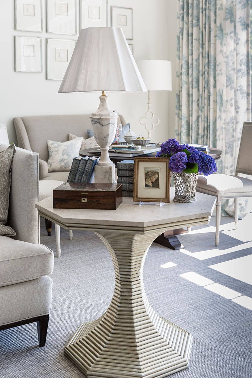 Kate Singer's living room from the Traditional Home Hamptons Showhouse