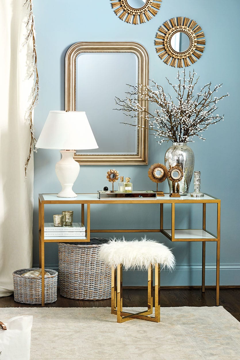 Suzanne Kasler's blue bedroom from Ballard Designs catalog