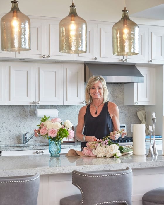 Tour artist Andrea Costa's glamorous, ladylike condo in Atlanta