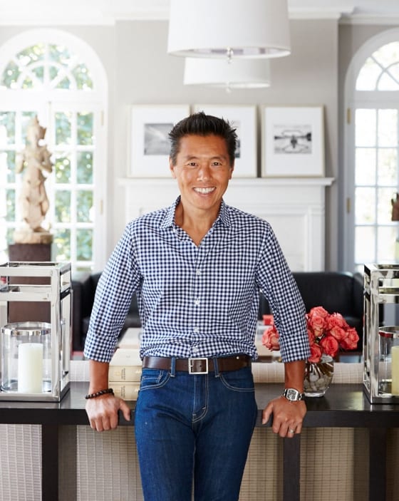 Designer, architect, and television star Vern Yip stops by the podcast to talk decorating, parenting, and much more