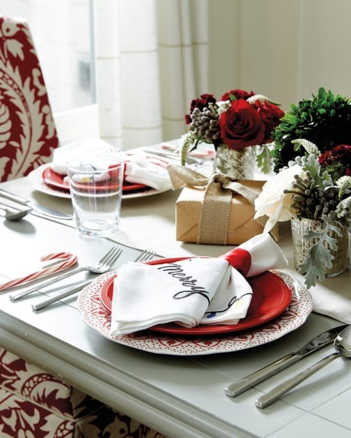 A Whimsical Christmas Table to Steal - How to Decorate