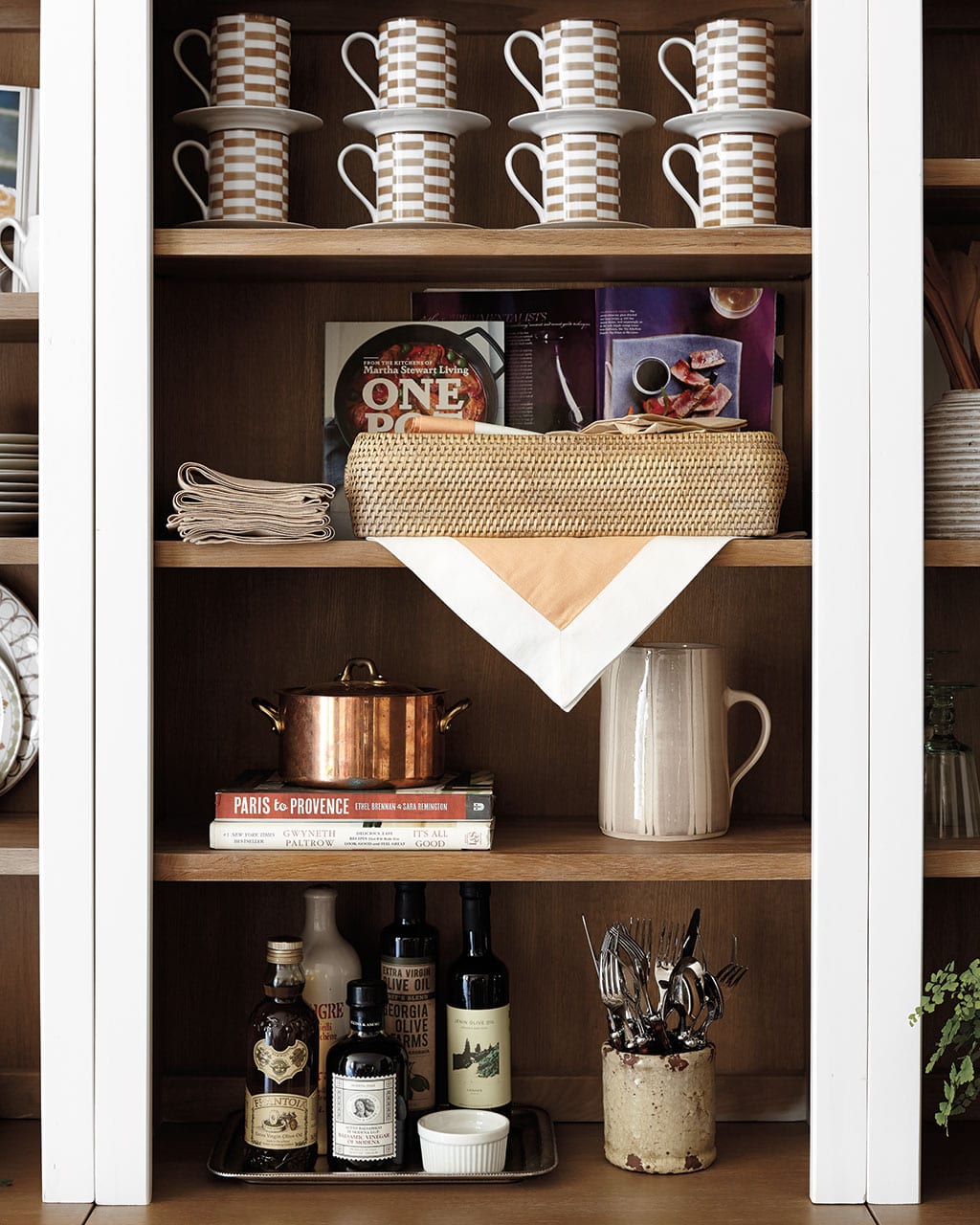 Style kitchen wall shelves with table linens