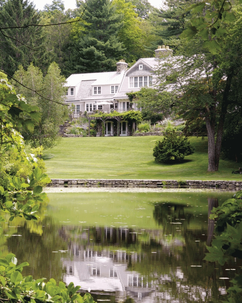 Home in the Northeast designed by Damien Samora of Ferguson & Shamamian