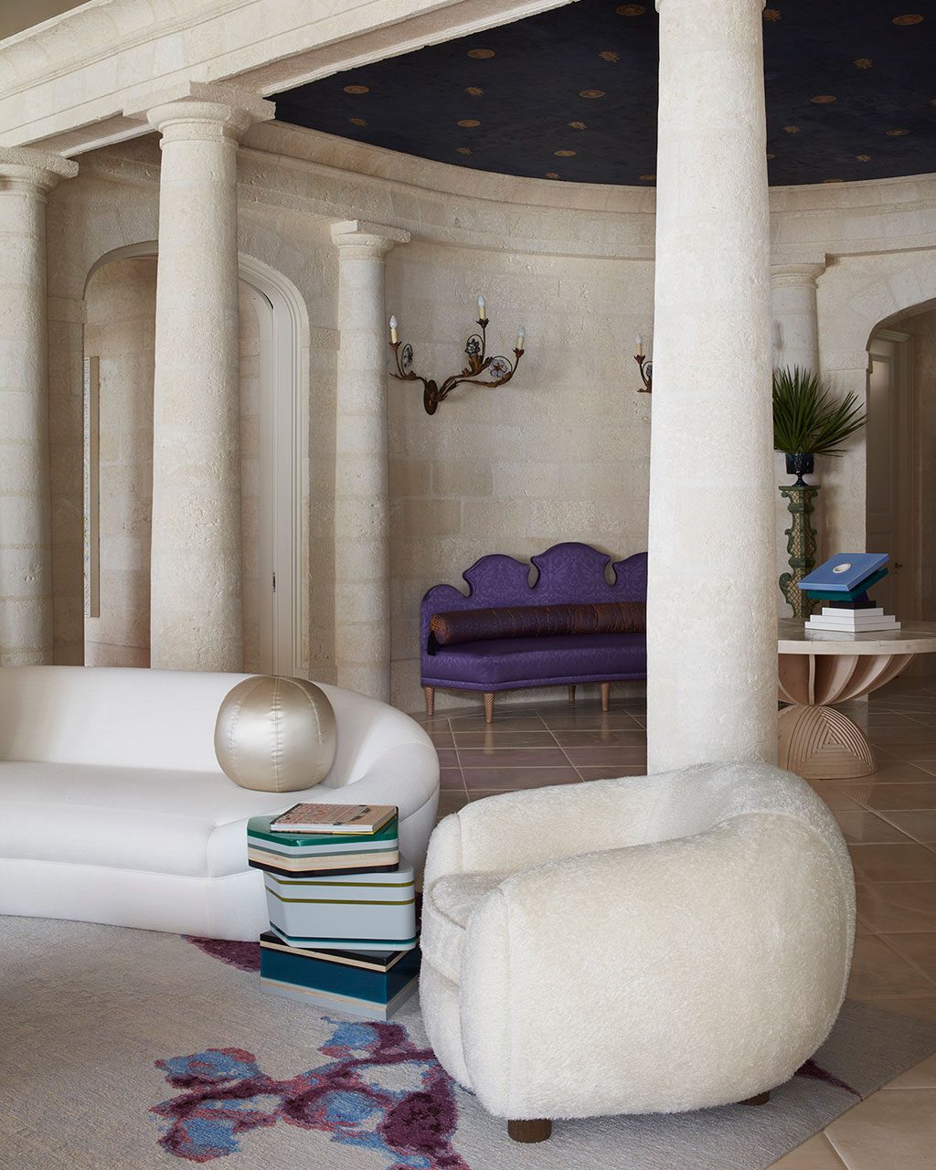 Living room in Naples, Florida designed by Stephen Sills